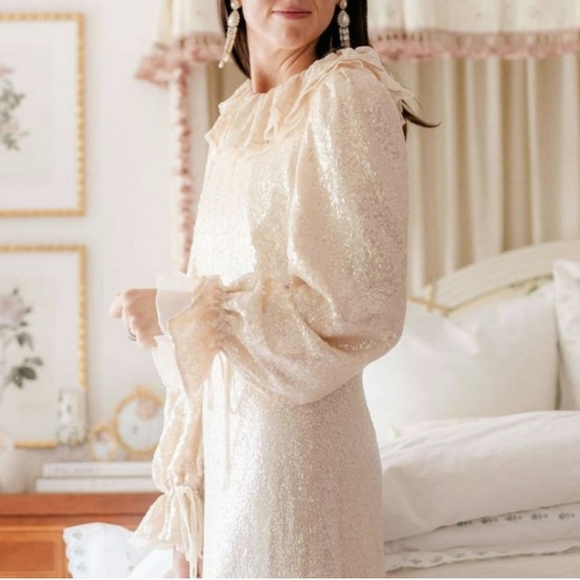 Antonio Melani x Nicola Bathie Champagne Gold Sequin Shelby Blouse - Picture 2 of 14